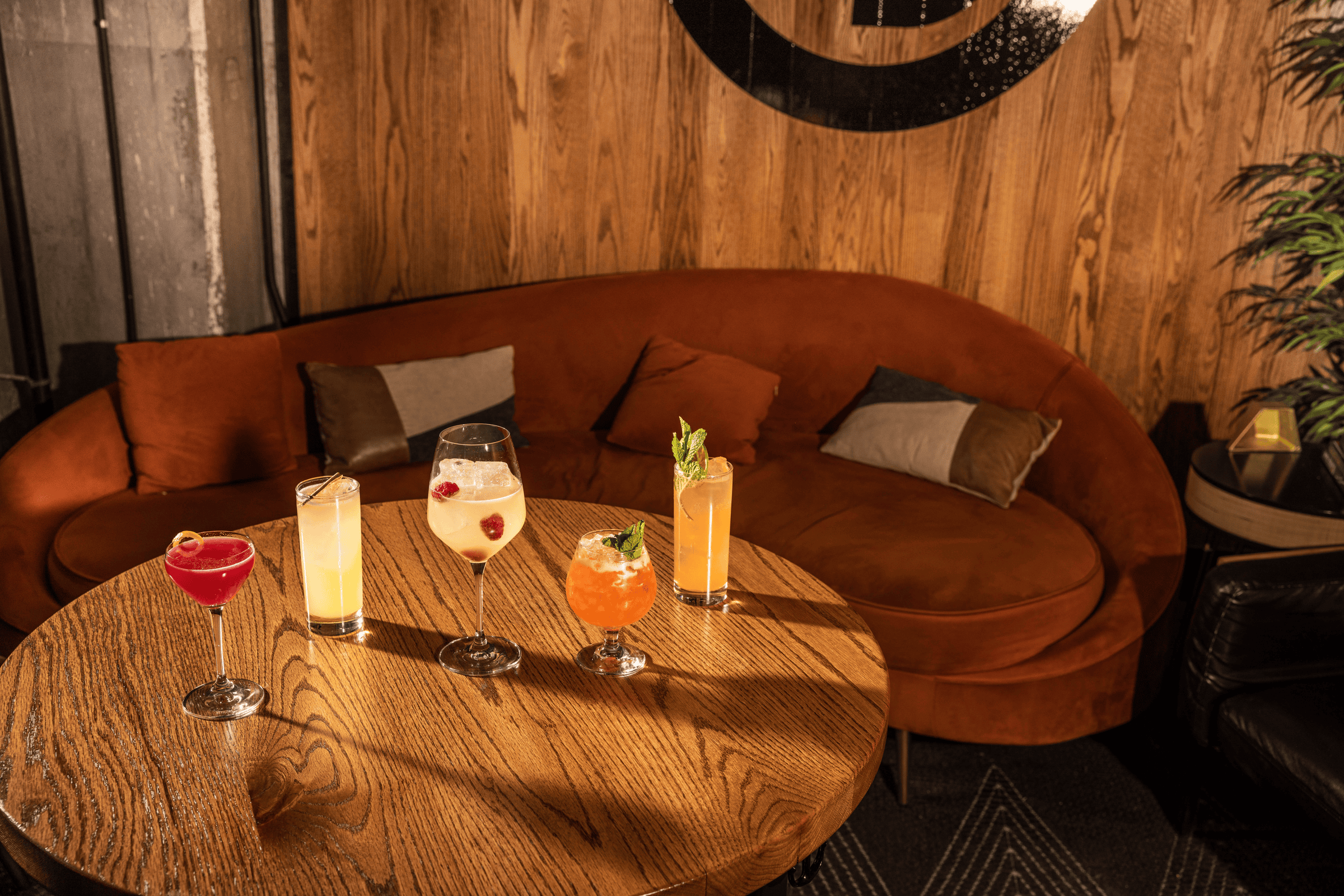 Website/Gallery: section:gallery, source:site - Dram SpringMenu